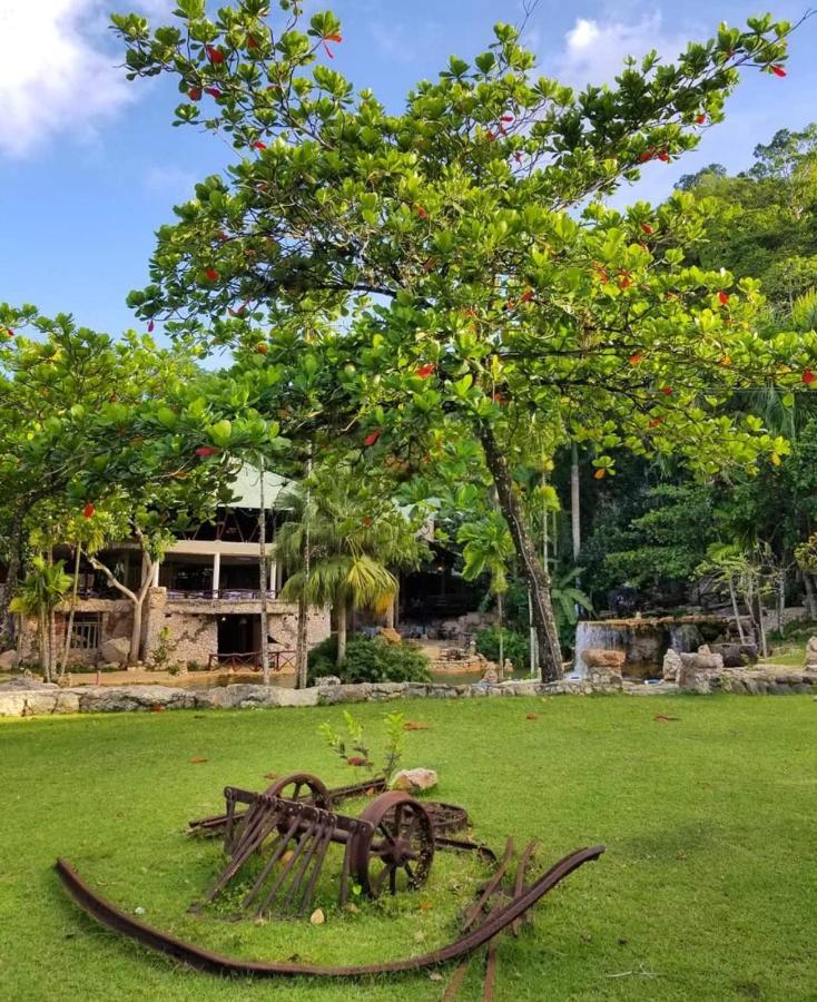 Paraiso Caño Hondo Los Guineos Perdidos Exterior foto